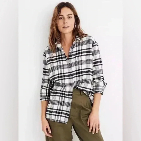 J Crew Button Down Flannel Shirt Plaid in Small | The Perfect Shirt Long Sleeve - Picture 1 of 10